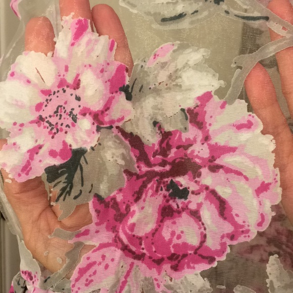 NWOT Sheer Floral Blouse - Picture 3 of 5